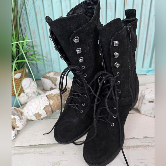 NEW American Rag Reighn Lace-Up Combat Boots - Picture 3 of 10